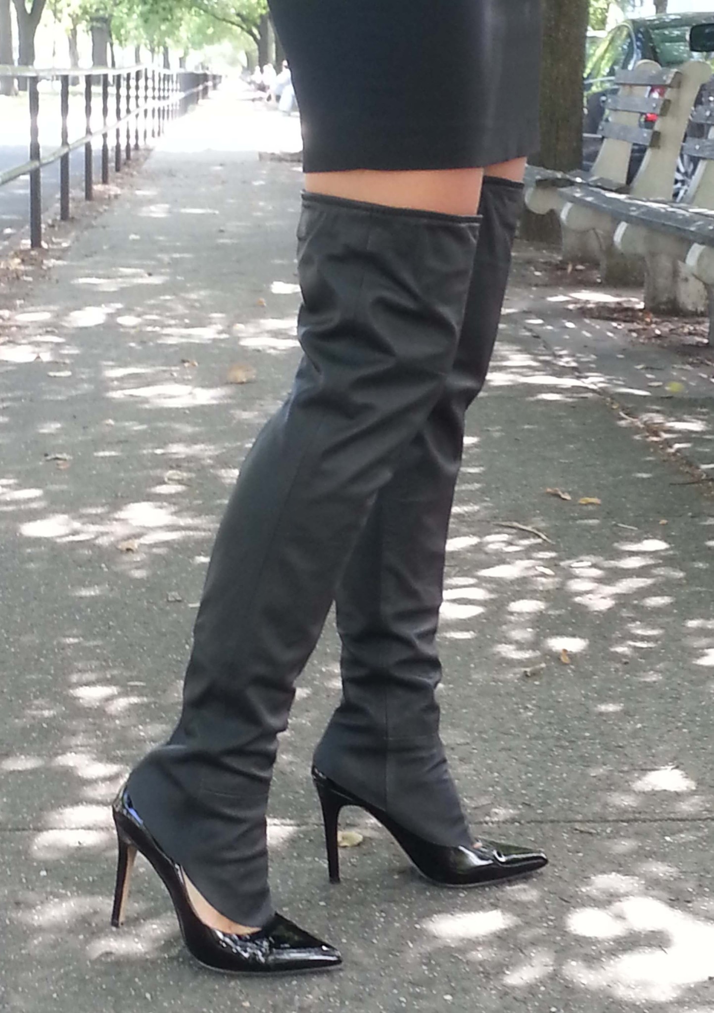 Leather leg warmers with skinny jeans